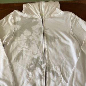 American Eagle sweatshirt with hood.